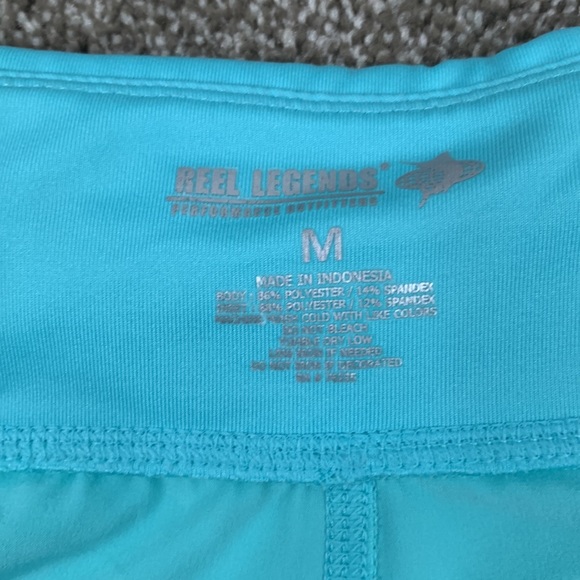 Reel Legends Shorts Size M Turquoise Elastic Waist EUC 86% polyester 14% spandex - Picture 7 of 11